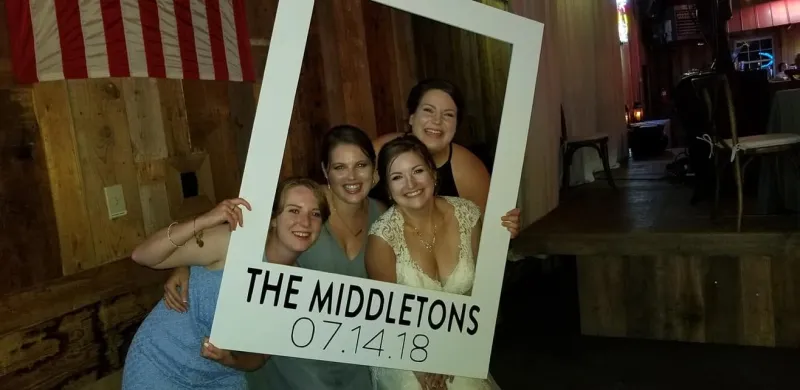Bridesmaids photo frame fun